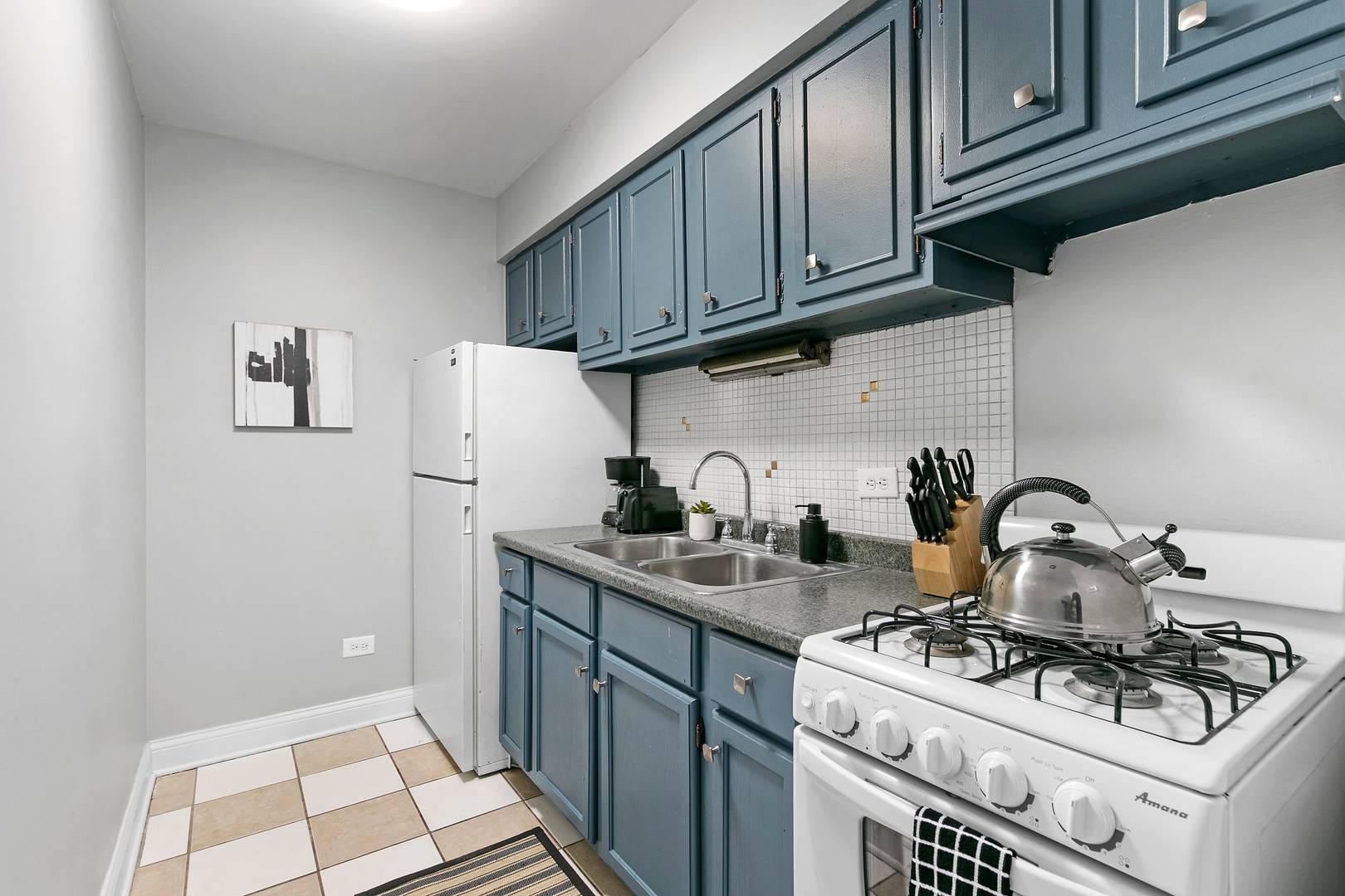 541 W OAKDALE AVE #218, Chicago, IL 60657