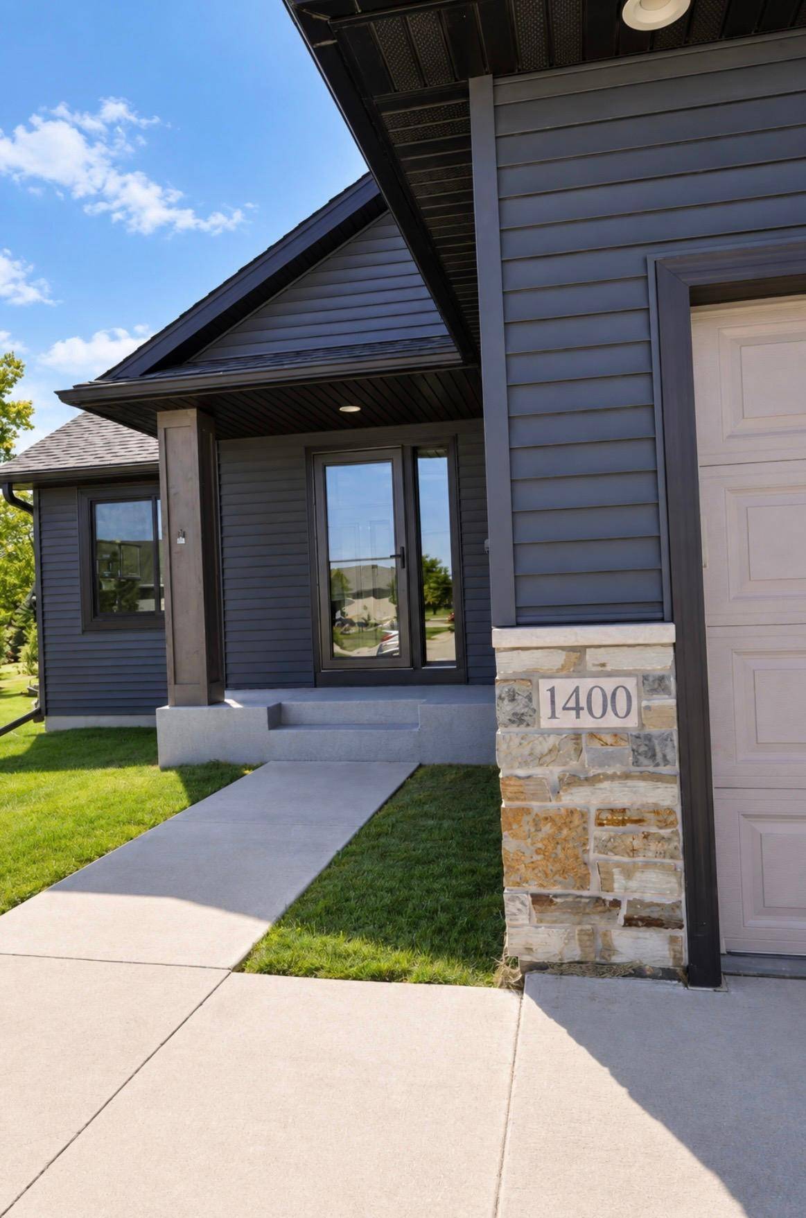 1400 2nd ST NW, Kasson, MN 55944