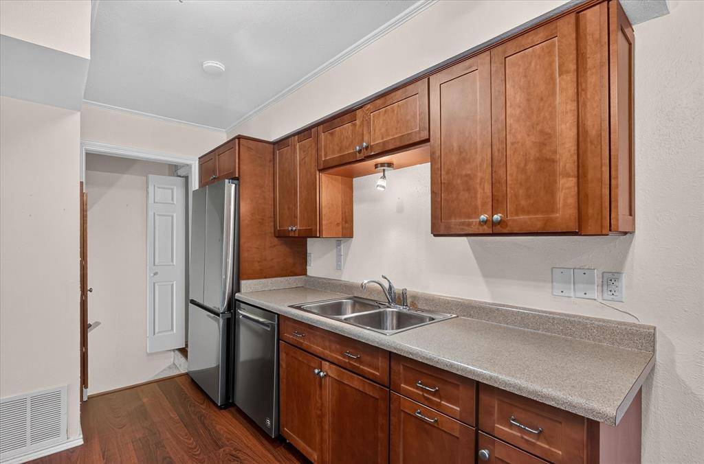 2642 Custer Parkway #A, Richardson, TX 75080