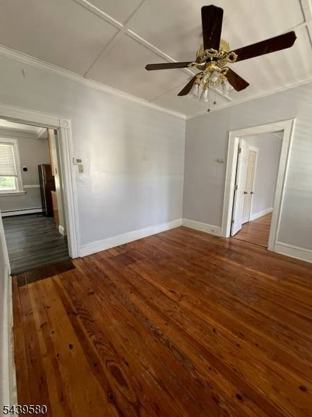 41 Outlook Ave, Hawthorne Boro, NJ 07506
