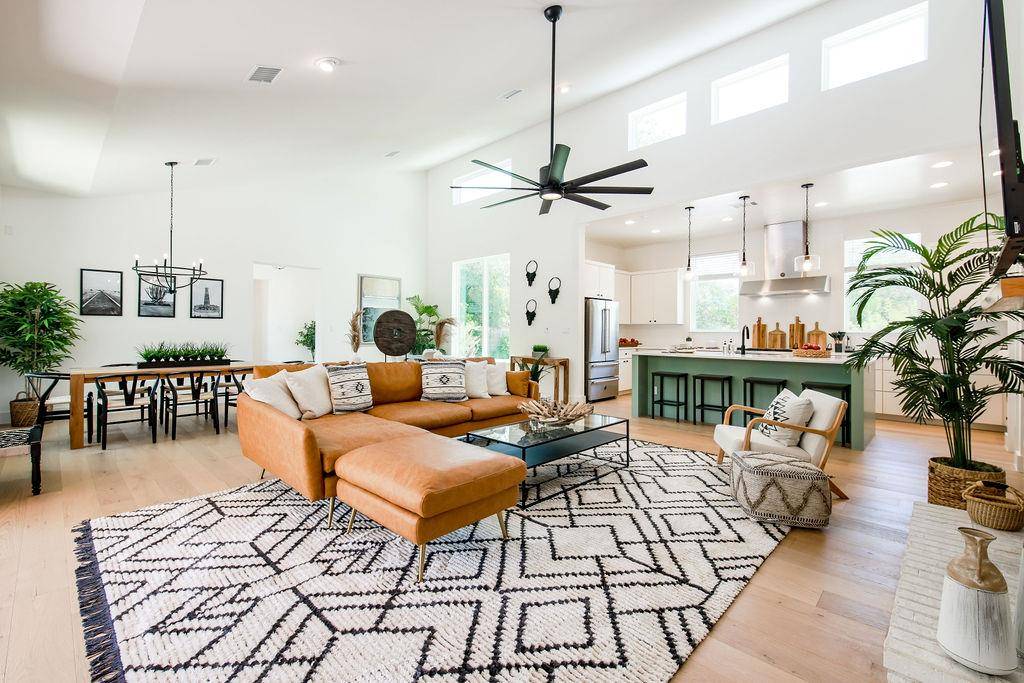10206 Aqua Azul CT, Austin, TX 78733