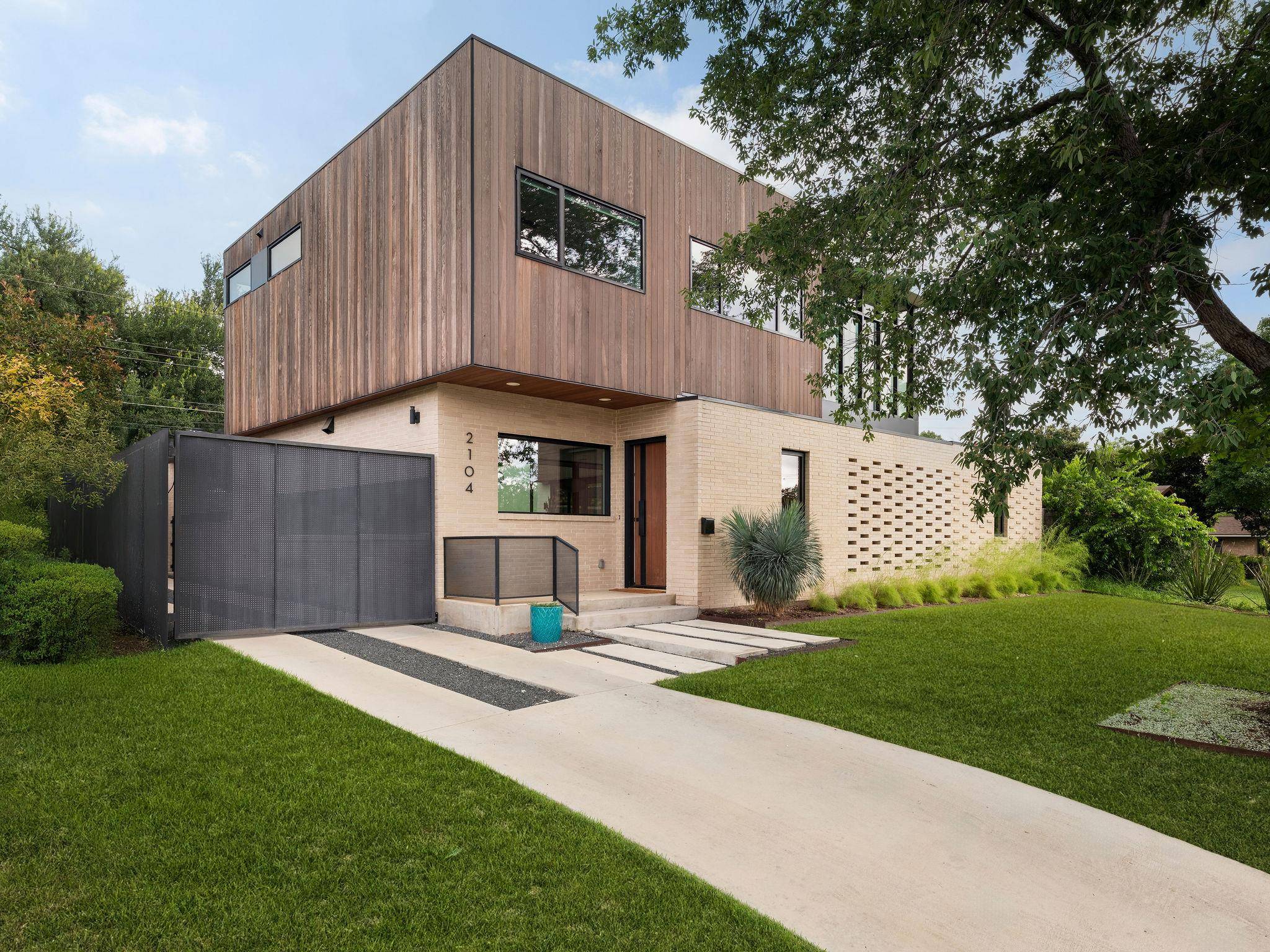 2104 Ann Arbor Ave, Austin, TX 78704