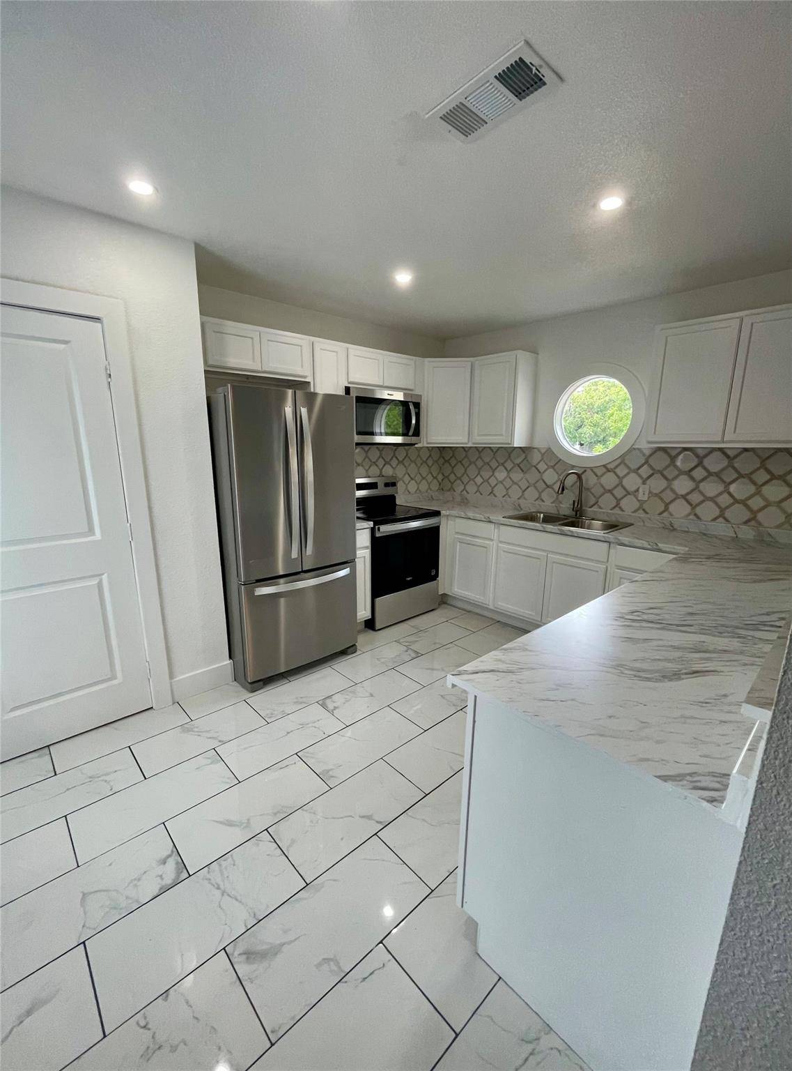 1109 Brentwood ST #A, Austin, TX 78757