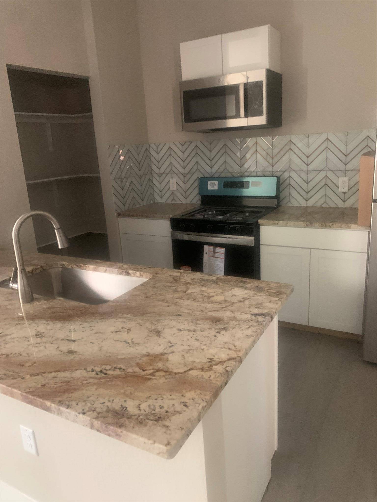 613B East 50th ST, Austin, TX 78751