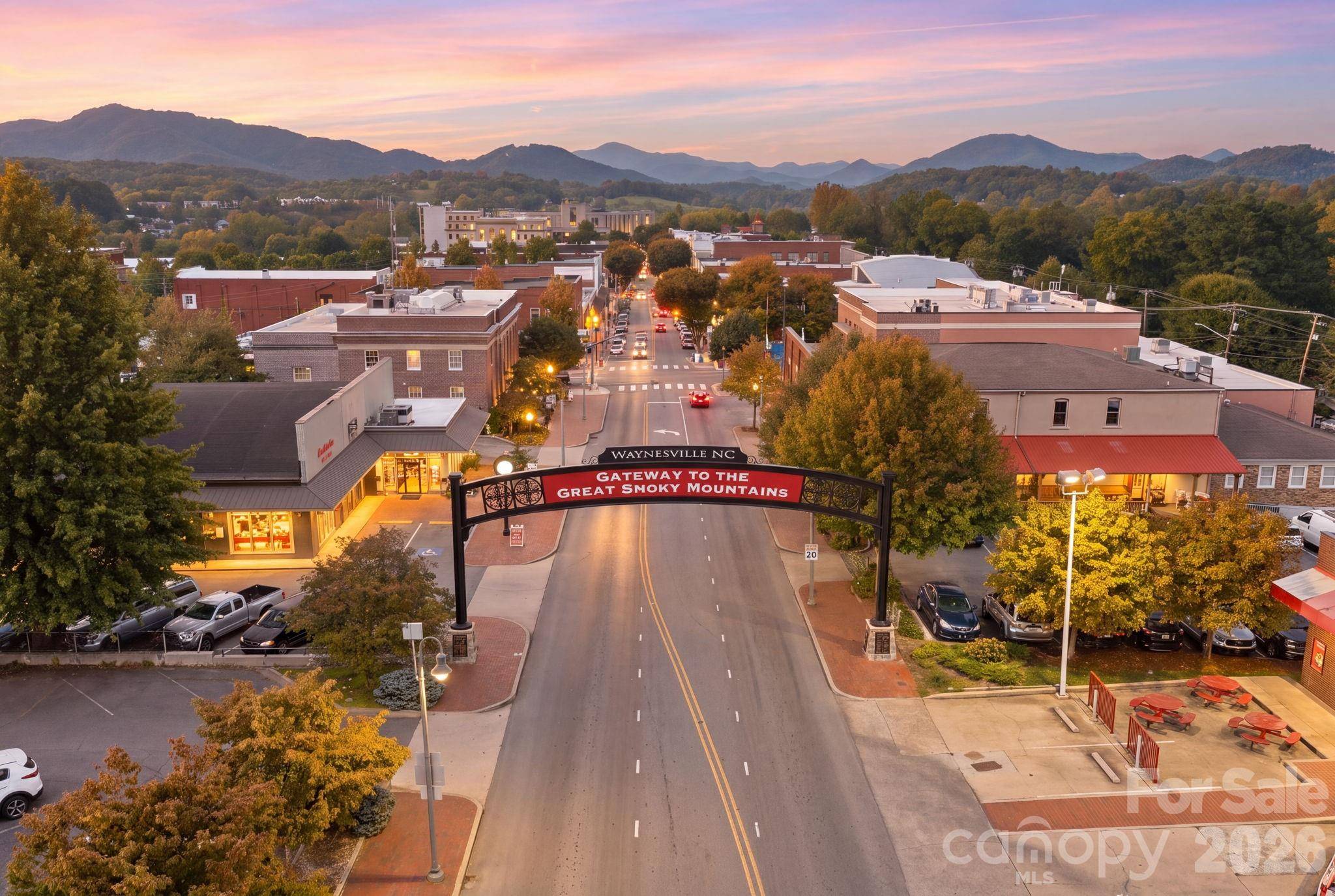 313 Depot ST, Waynesville, NC 28786
