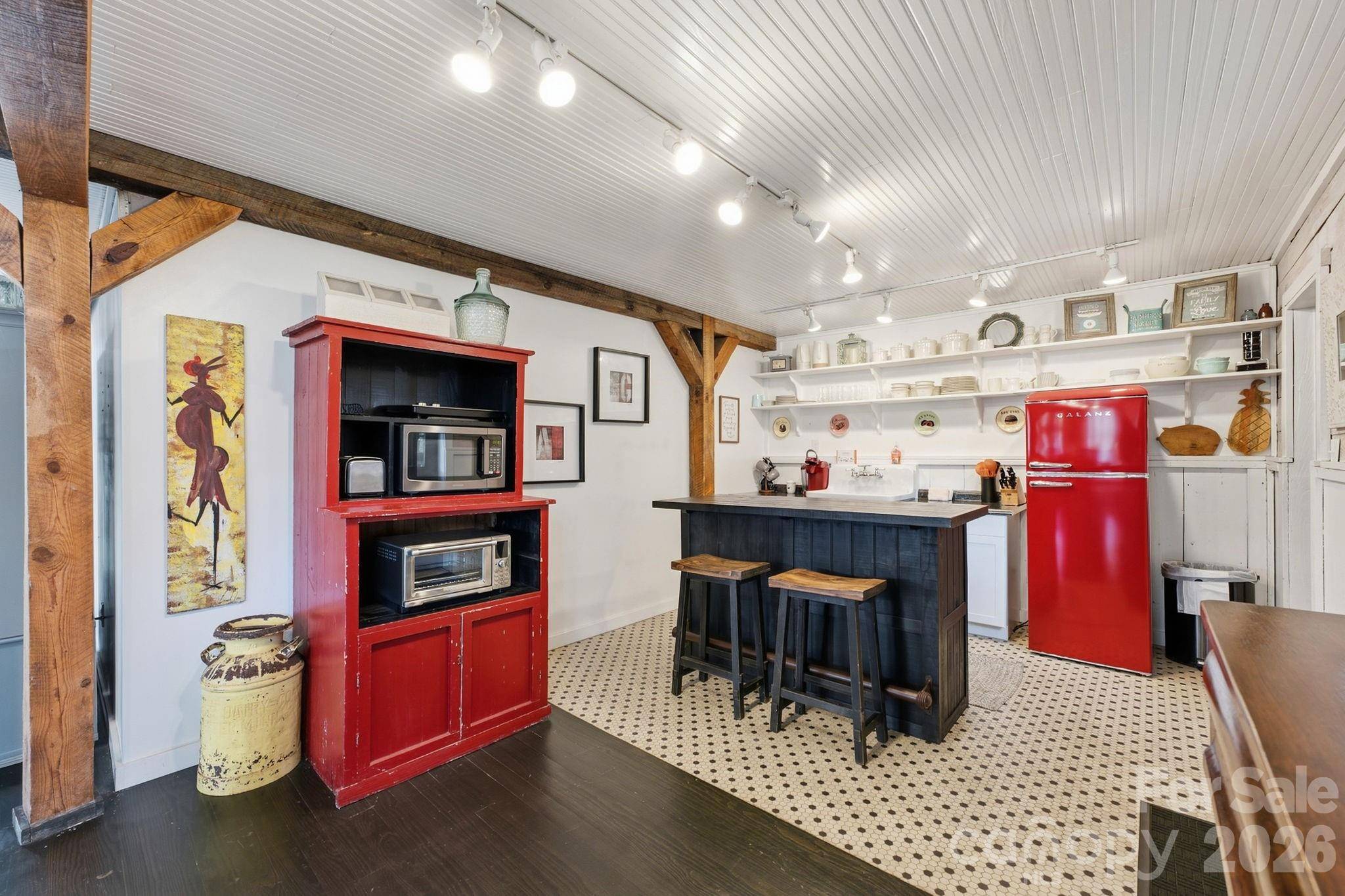 313 Depot ST, Waynesville, NC 28786