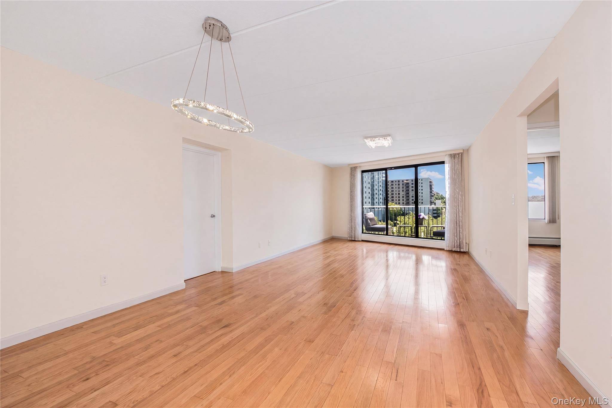 1155 Warburton AVE #3PR, Yonkers, NY 10701