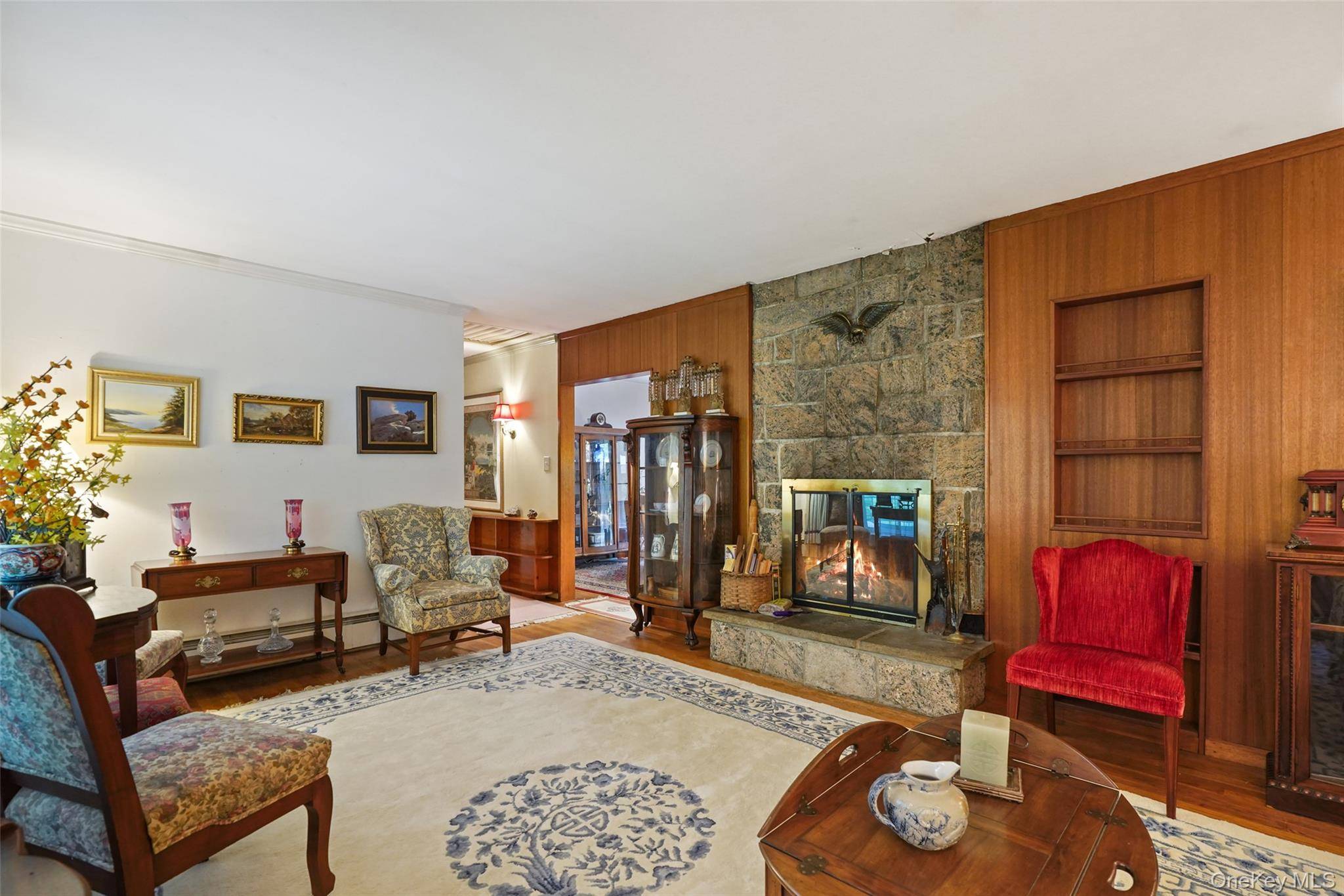 28 S Bedford RD, Pound Ridge, NY 10576