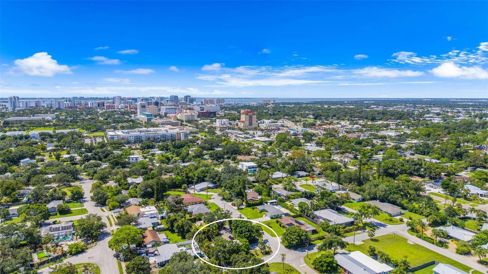 2488 DAVIS BLVD, Sarasota, FL 34237