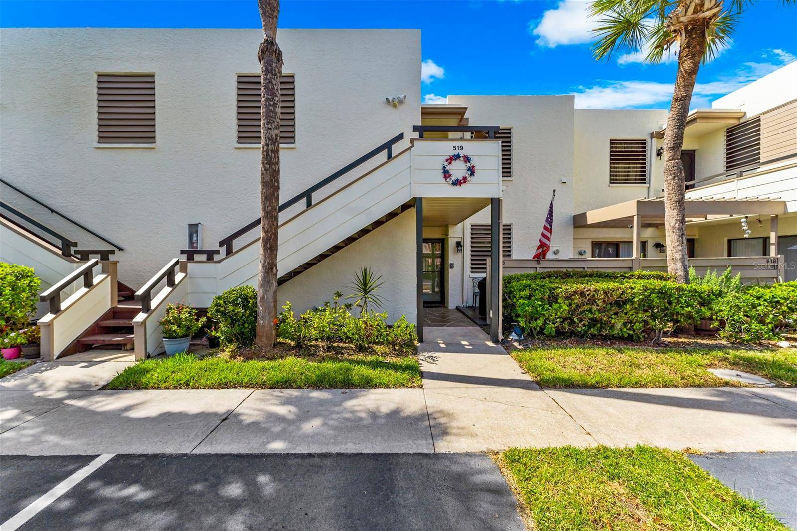 519 LAKESIDE DR #519, Bradenton, FL 34210
