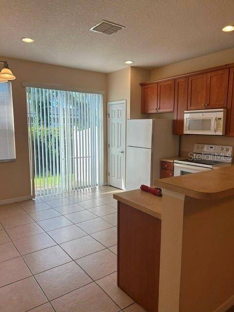5322 PARADISE CAY CIR, Kissimmee, FL 34746