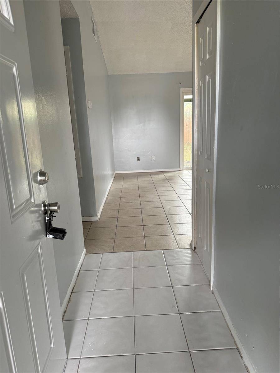 316 SUMMERSET DR, Apopka, FL 32712