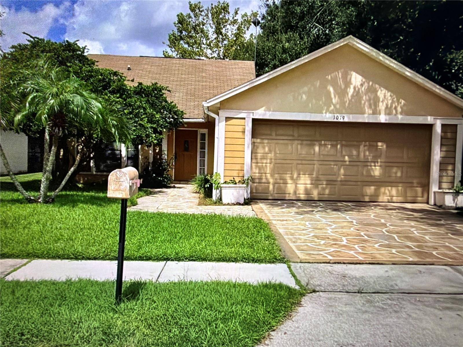 1019 COVINGTON ST, Oviedo, FL 32765
