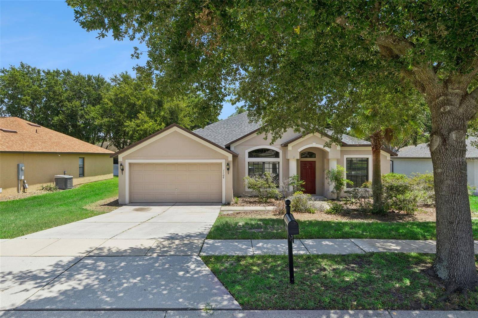1106 NATURAL OAKS DR, Orange City, FL 32763