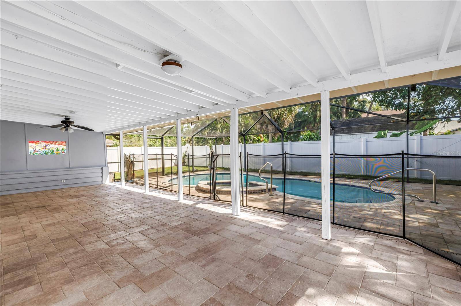 7740 40TH TER N, St Petersburg, FL 33709