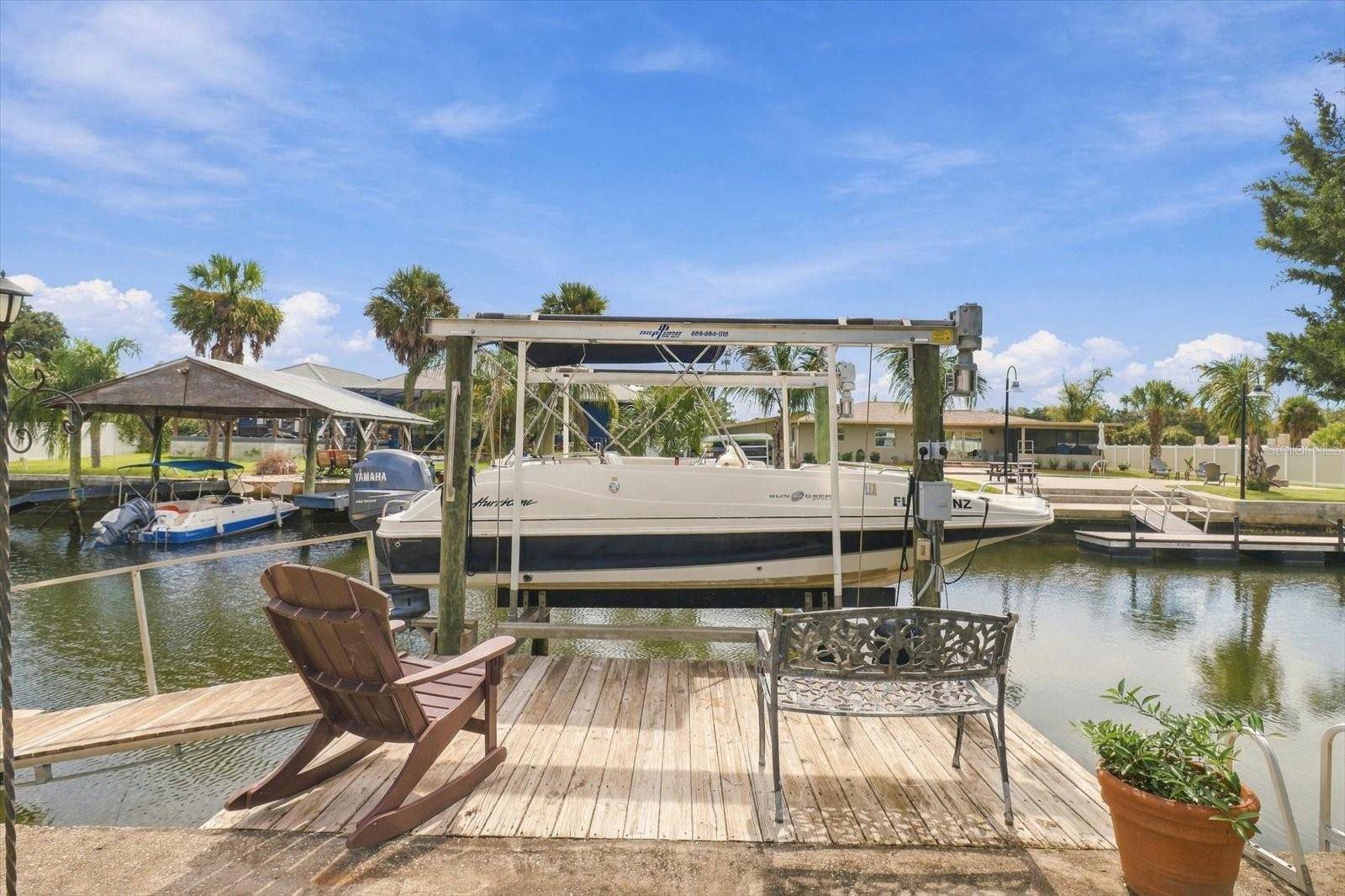 9150 W HARBOR ISLE CT, Crystal River, FL 34429