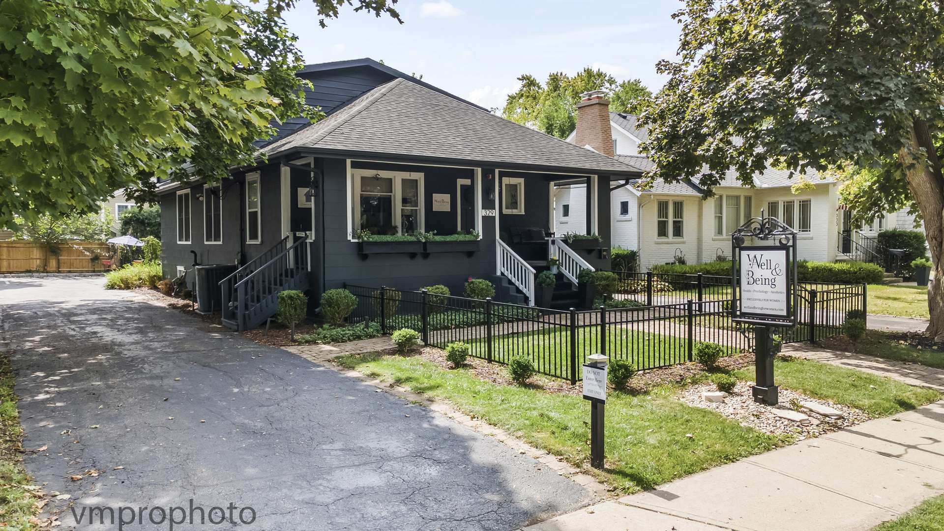 329 W Main ST, Barrington, IL 60010