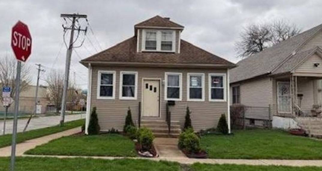 2217 Canal ST, Blue Island, IL 60406