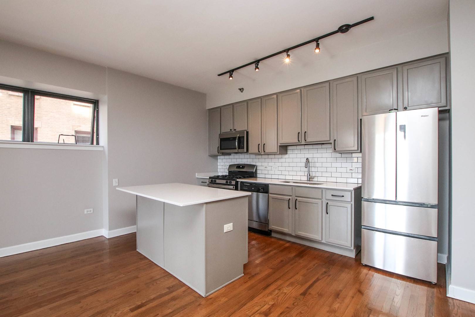 41 E 8th ST #1403, Chicago, IL 60605