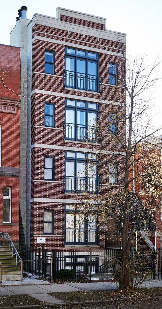 2215 W MONROE ST #1, Chicago, IL 60612