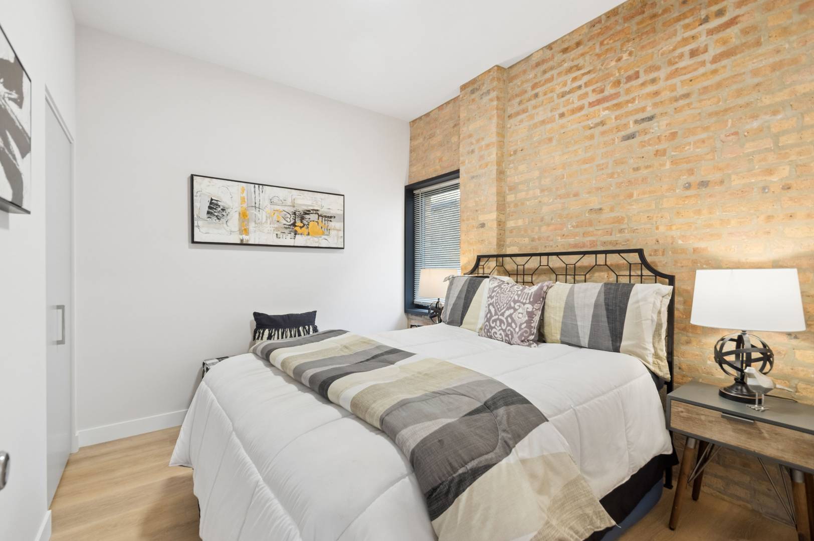 2111 W Augusta BLVD #1E, Chicago, IL 60622