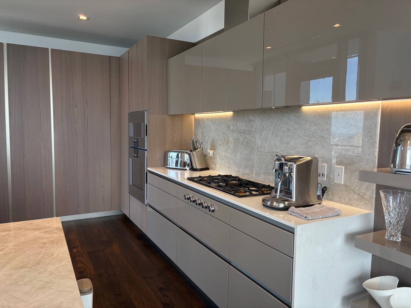 363 E Wacker DR #5001, Chicago, IL 60601