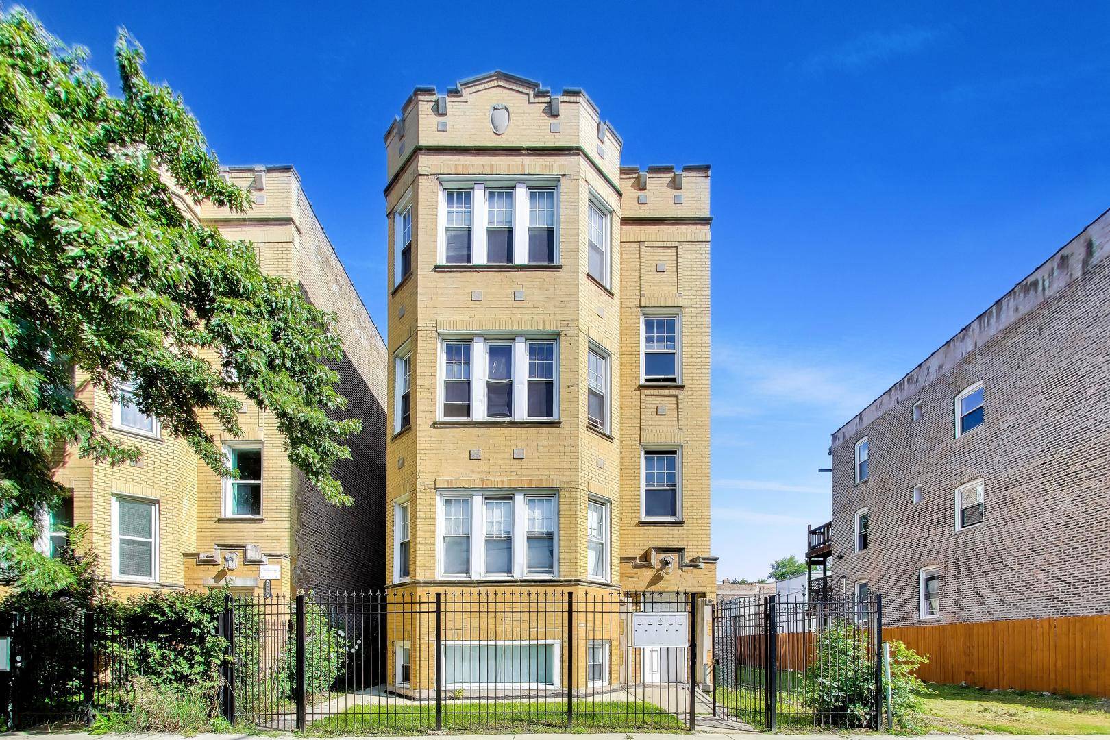 3814 W OHIO ST, Chicago, IL 60624