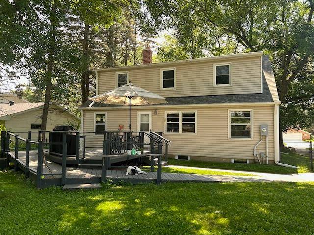 887 Cheri LN, Mendota Heights, MN 55120
