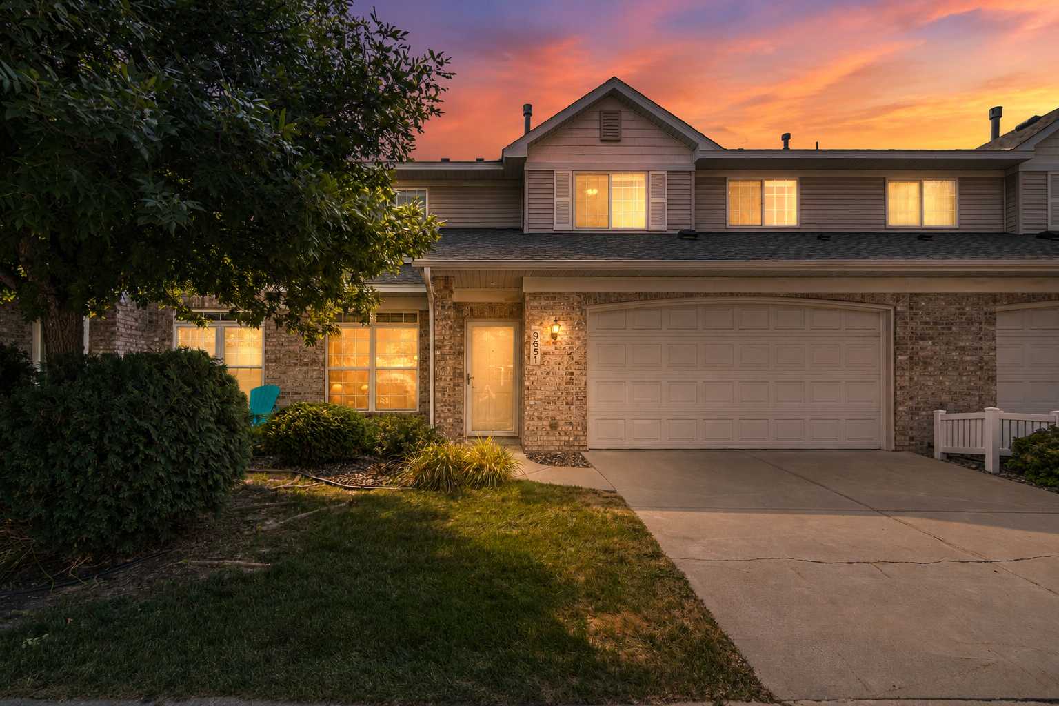 9651 Belmont LN, Eden Prairie, MN 55347