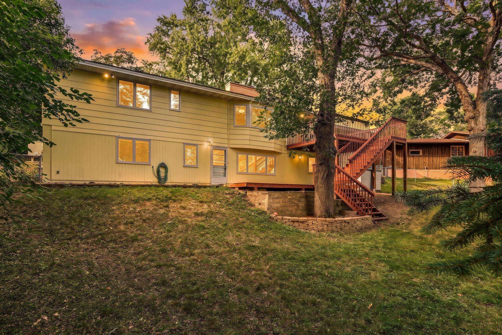 2325 Argonne DR NE, Columbia Heights, MN 55421
