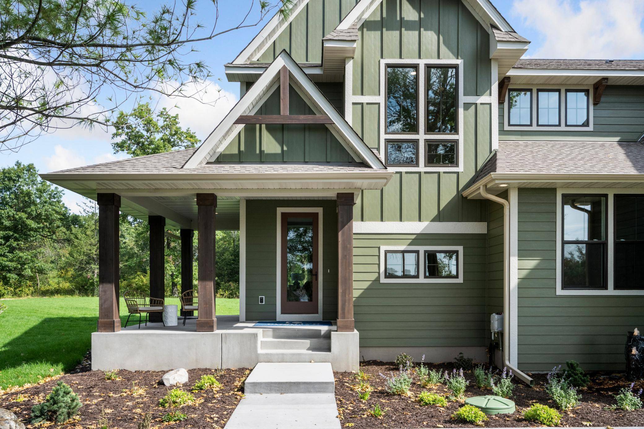 21422 Joplin ST NW, Elk River, MN 55330