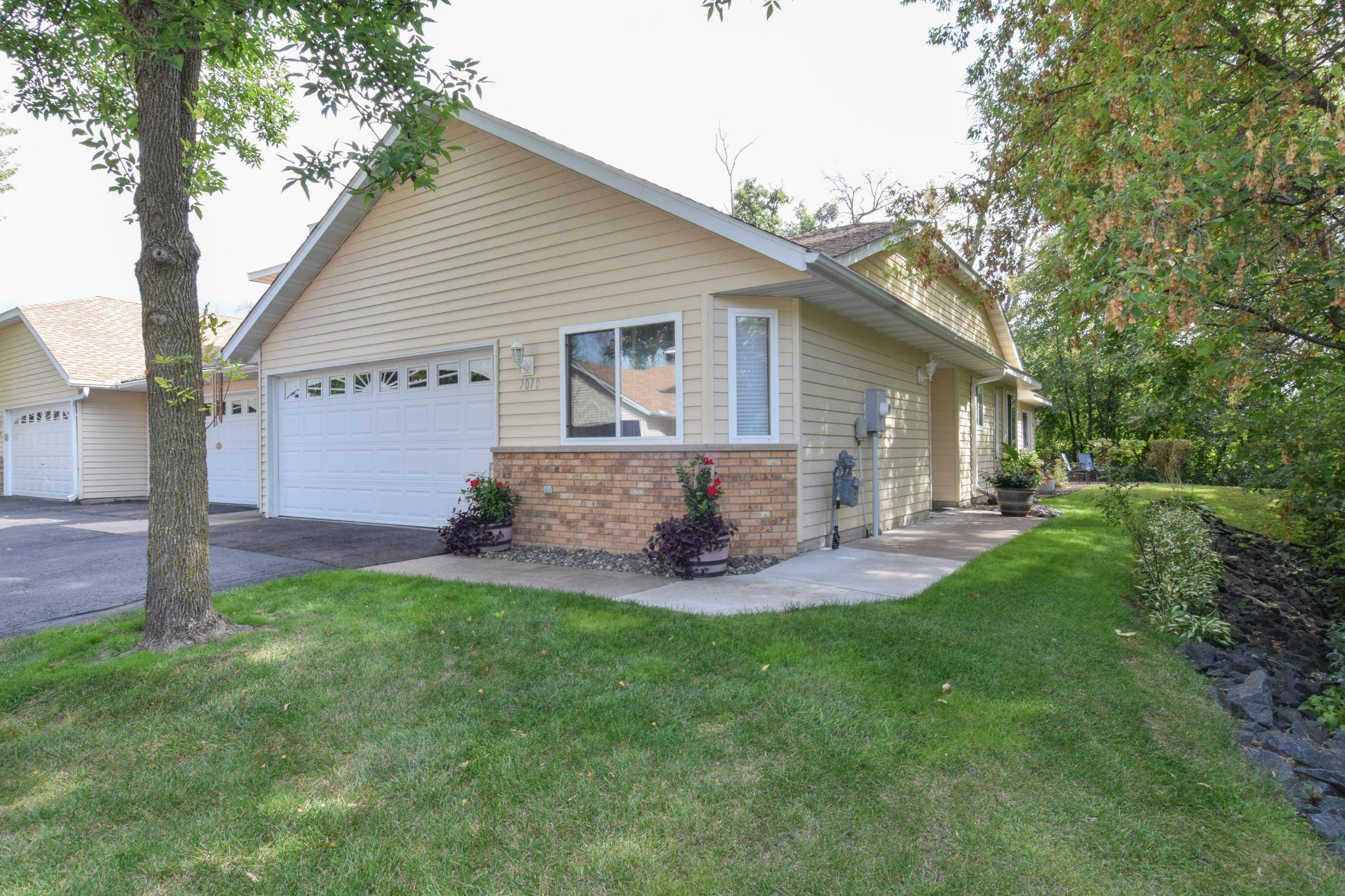1010 18th AVE SE, Forest Lake, MN 55025