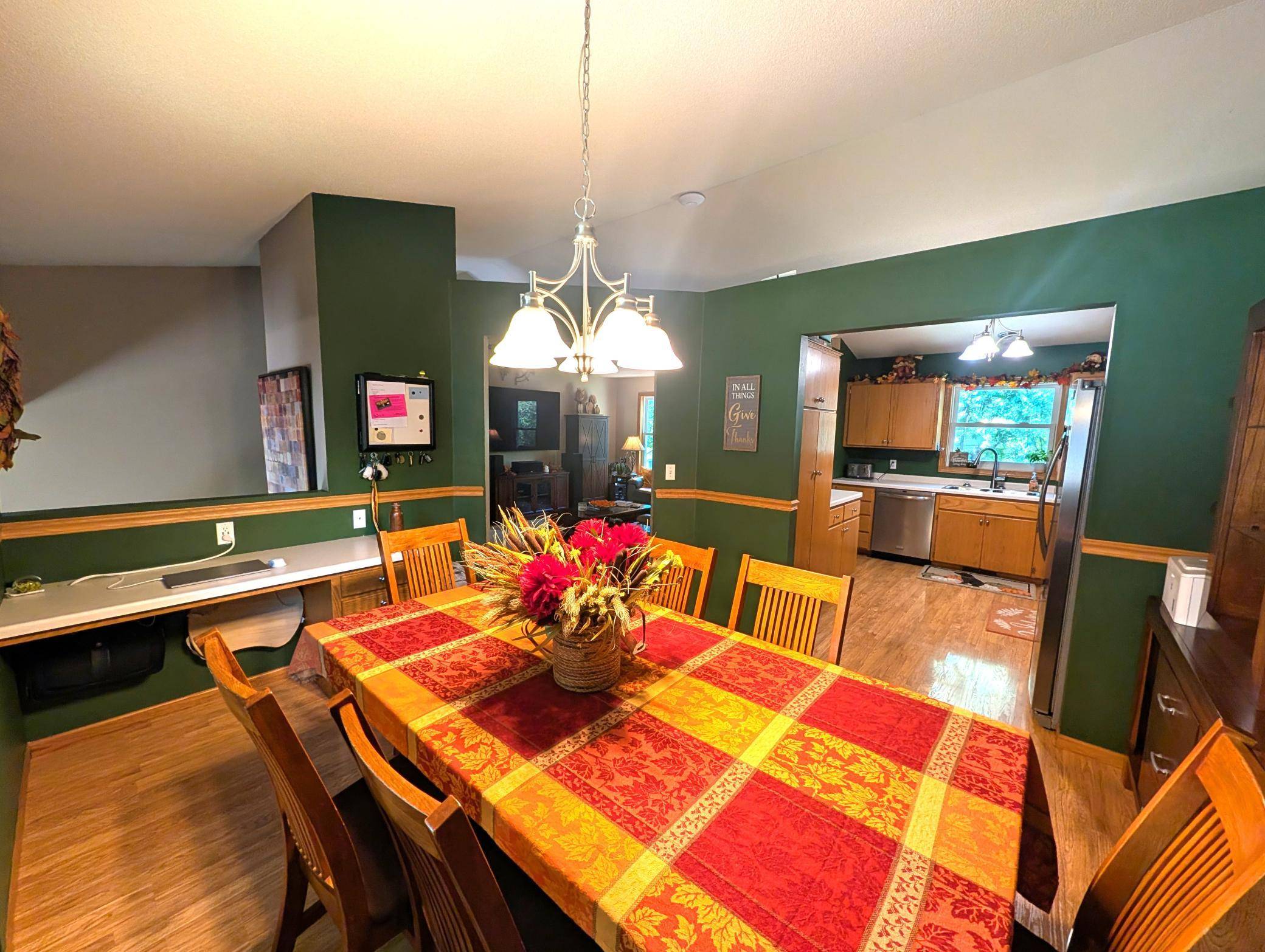 804 Zakrajshek CT, Sartell, MN 56377