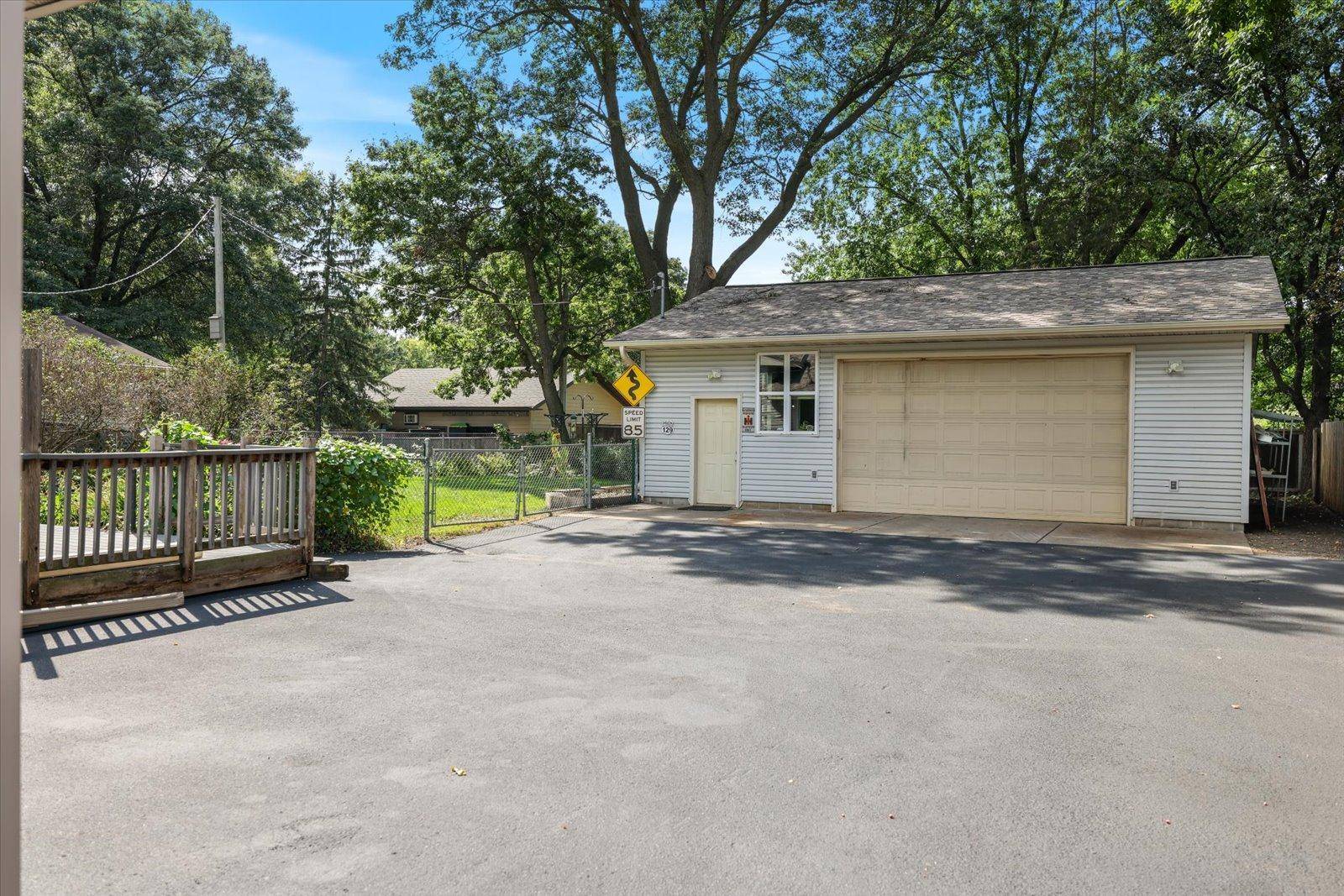 8378 Groveland RD, Mounds View, MN 55112