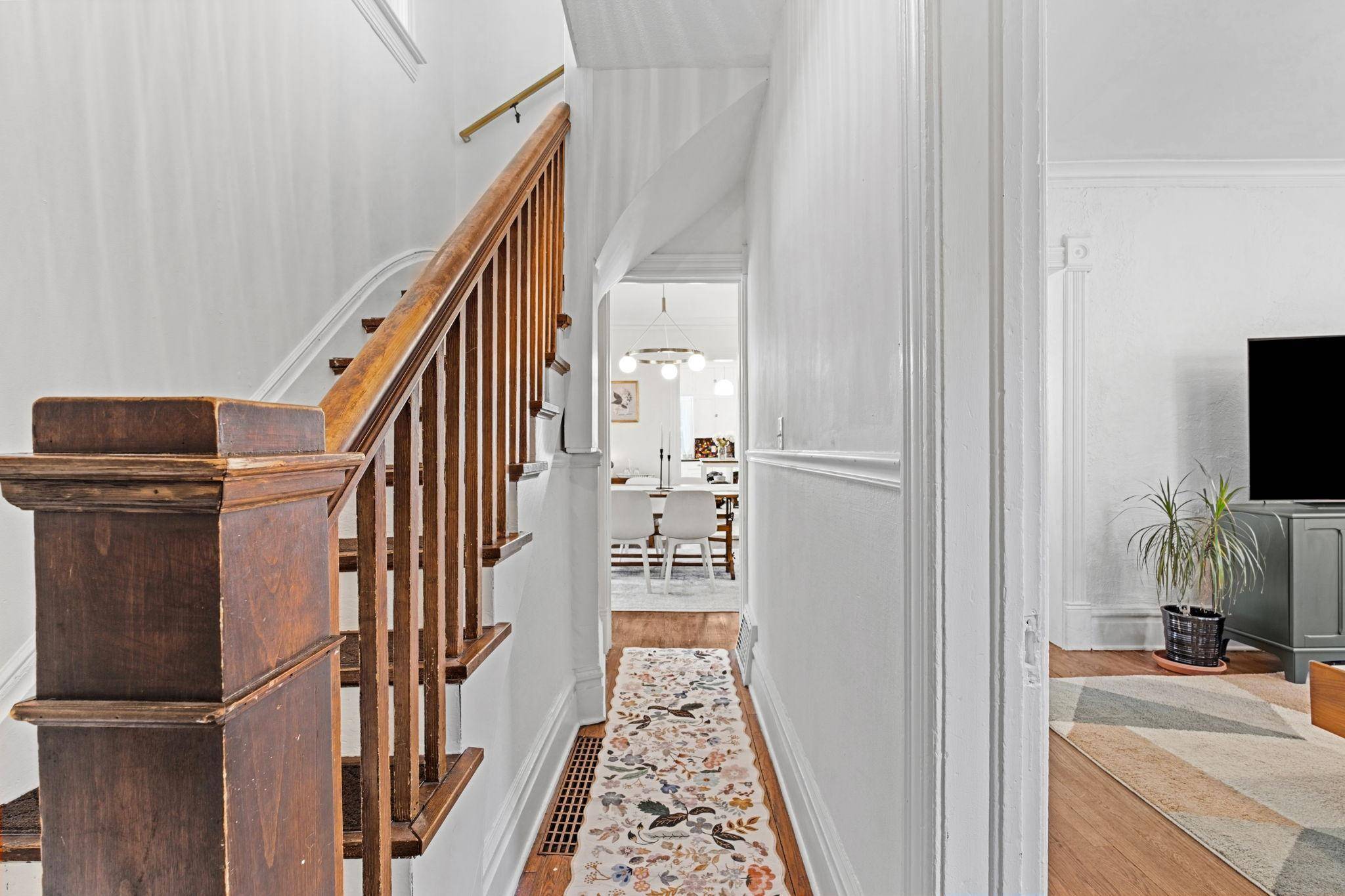629 Hall AVE, Saint Paul, MN 55107