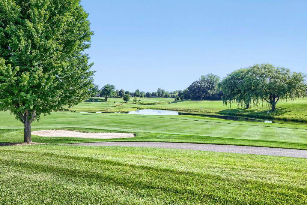 18100 Judicial WAY N, Lakeville, MN 55044