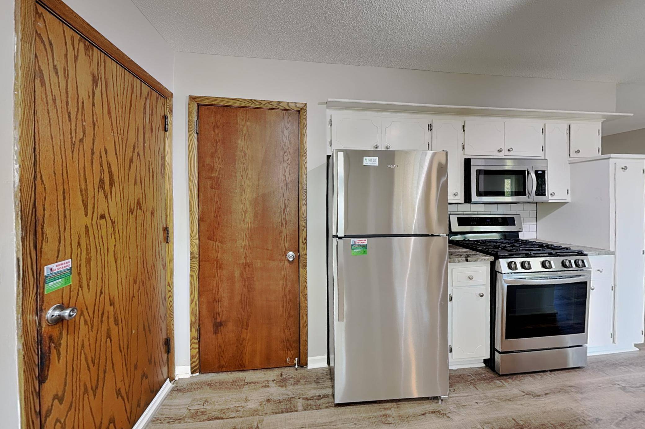 11811 65th PL N, Maple Grove, MN 55369