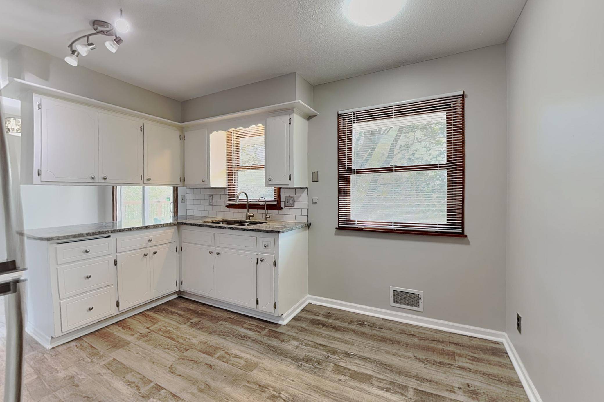 11811 65th PL N, Maple Grove, MN 55369