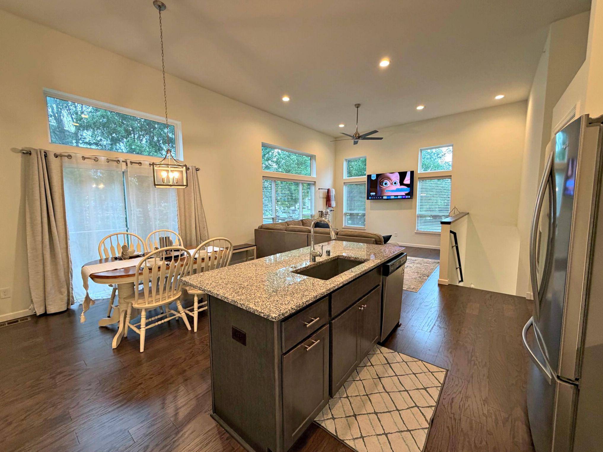 13349 Bronze Pkwy, Rosemount, MN 55068