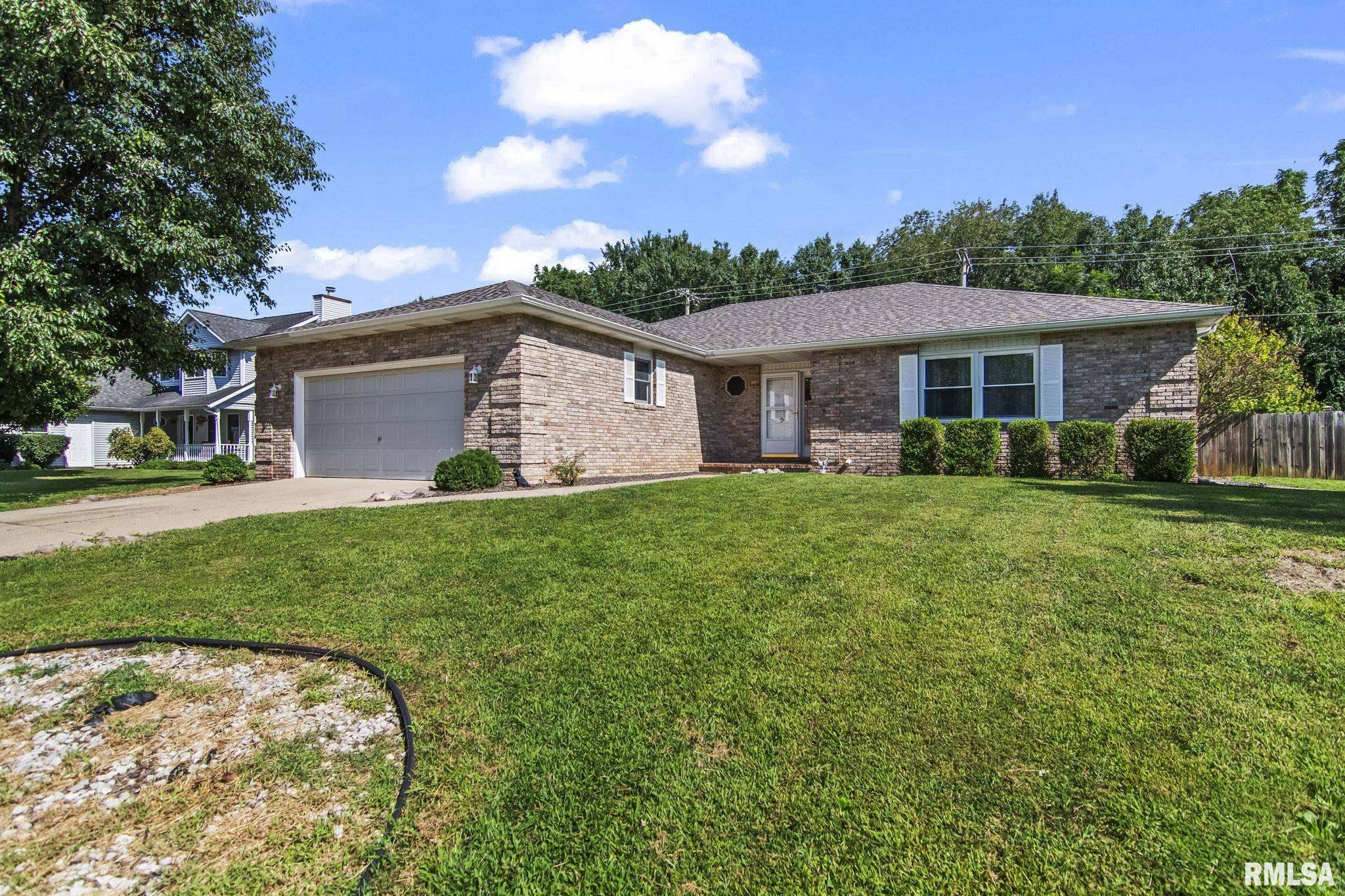 612 Old Tippecanoe DR, Springfield, IL 62711-0000
