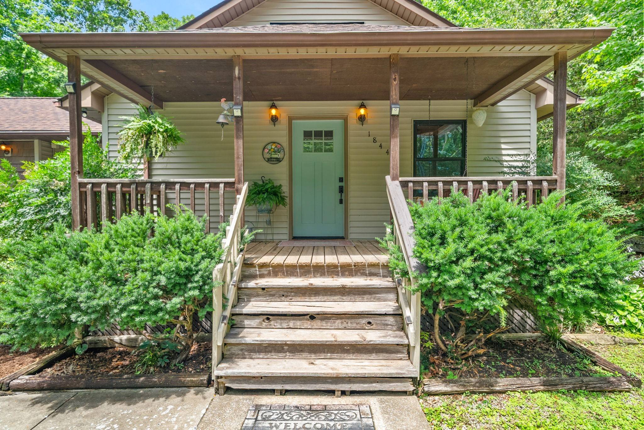1844 Hogue Rd, Clarksville, TN 37040