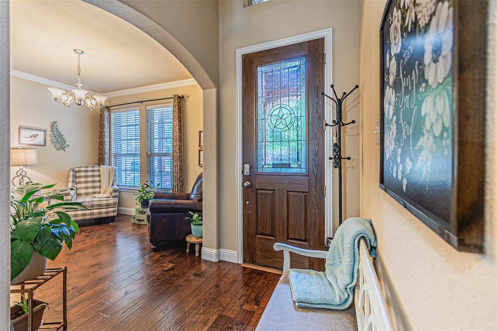 5721 Diamond Valley Drive, Fort Worth, TX 76179