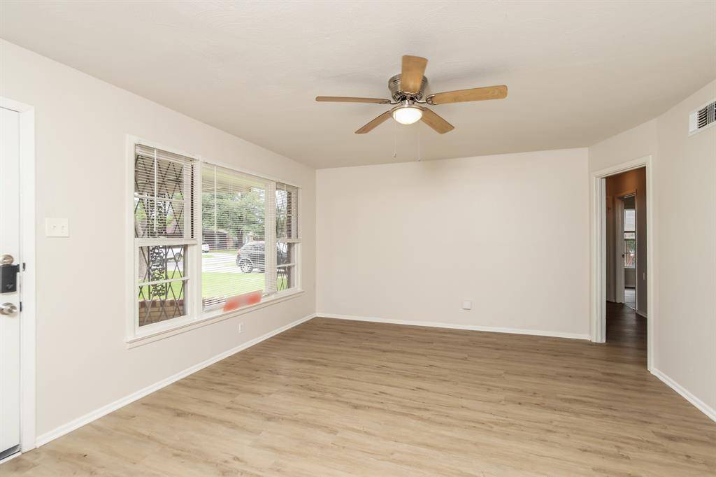 1823 Houghton Road, Dallas, TX 75217