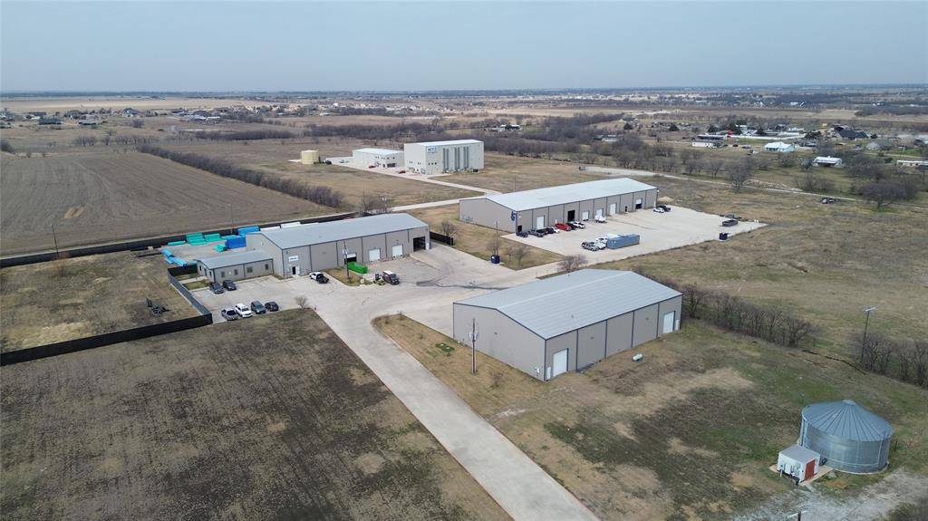 1615 N Fm 156, Ponder, TX 76259