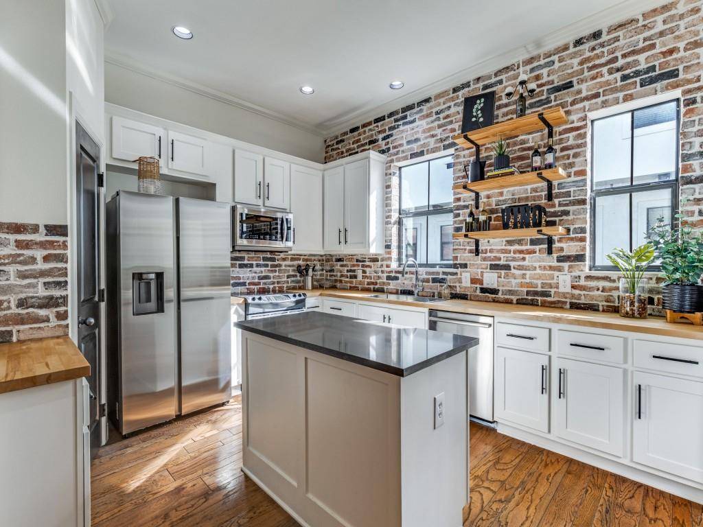 3124 Carmel Street, Dallas, TX 75204