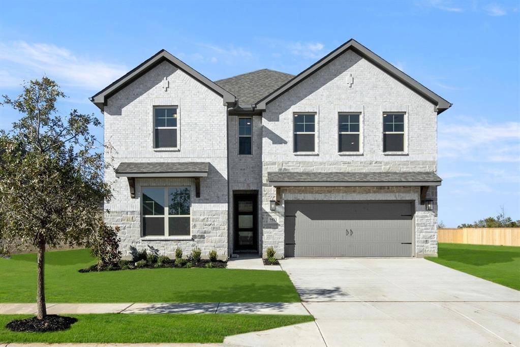 105 Morning Dew Drive, Willow Park, TX 76008