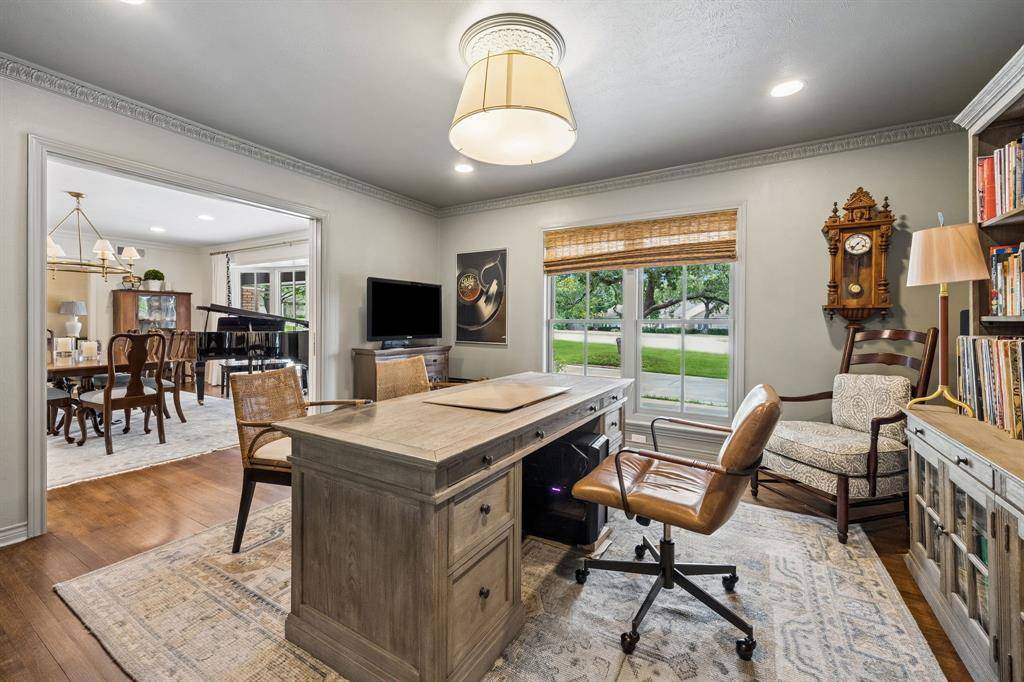 6929 Elmridge Drive, Dallas, TX 75240
