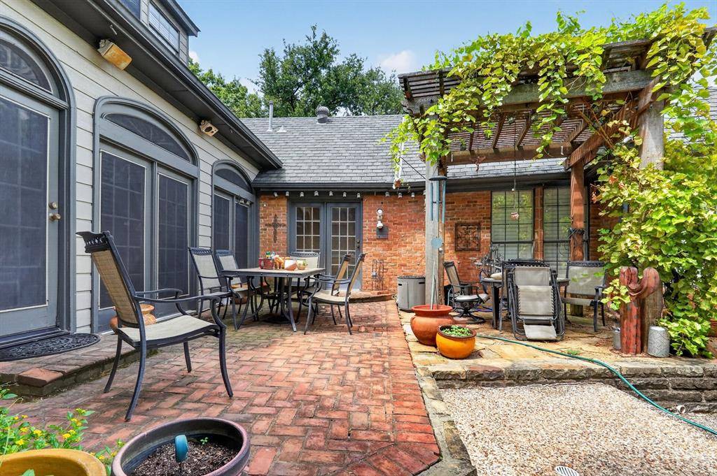 2335 Highlands Creek Road, Carrollton, TX 75007