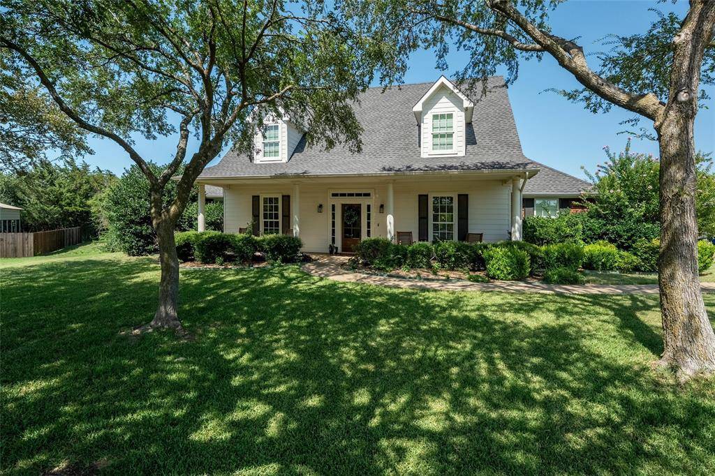 4020 Zachs Court, Midlothian, TX 76065
