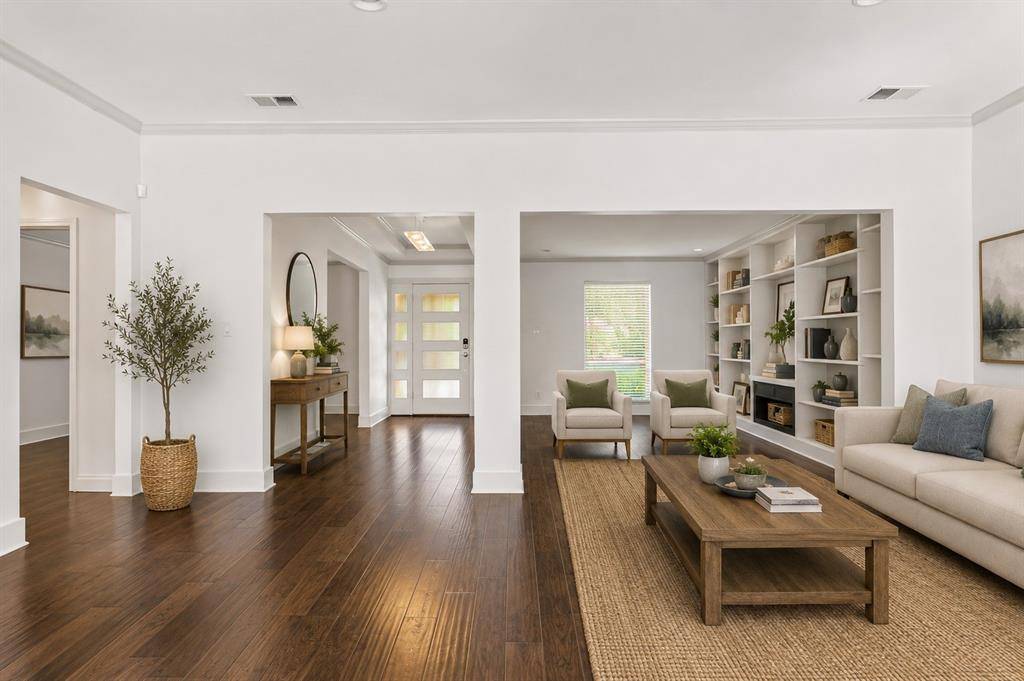 9178 Glen Springs Drive, Dallas, TX 75243